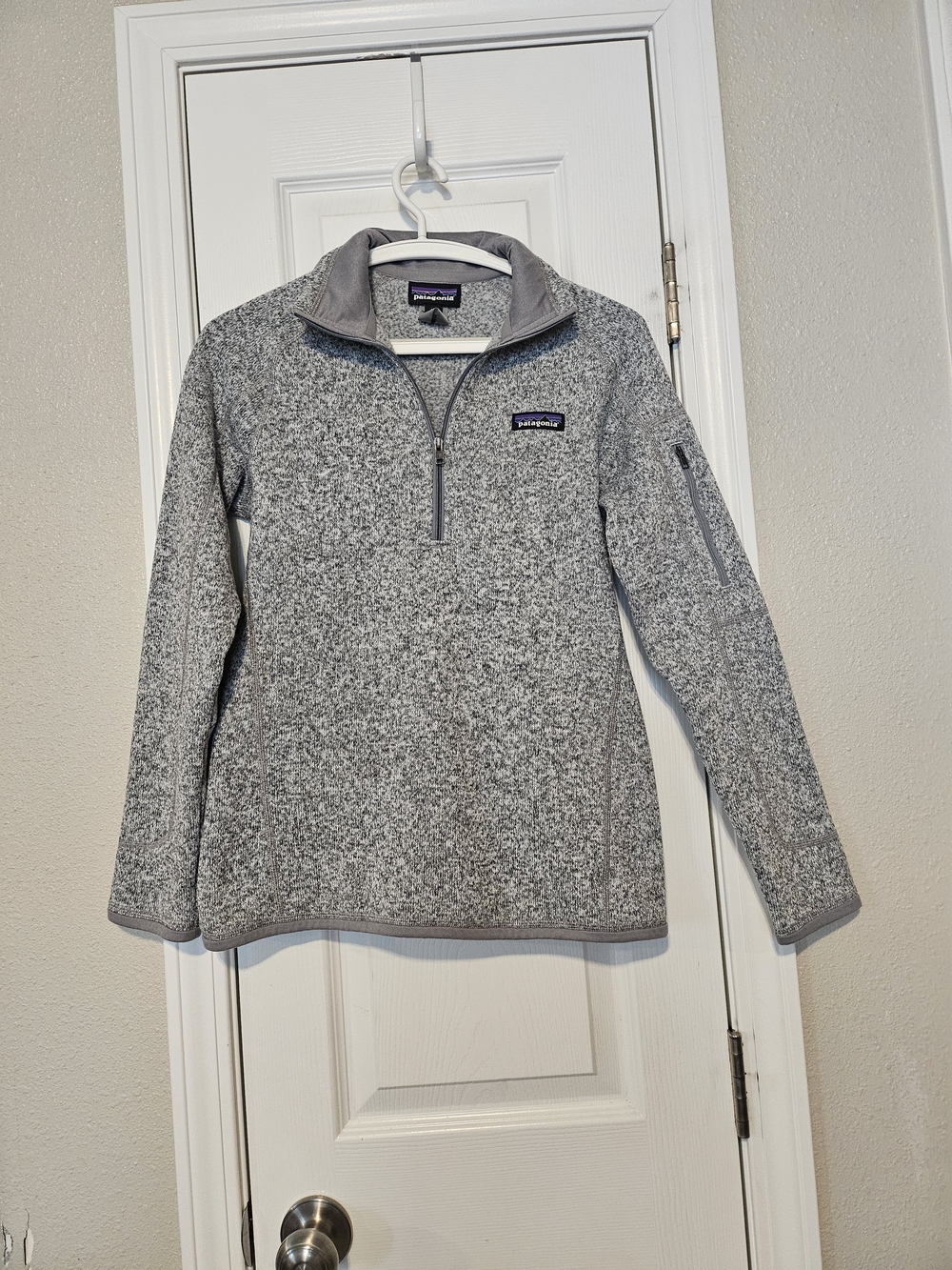 Patagonia Heather Gray Quarter-Zip Fleece Pullover